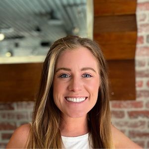 Meet your Posher, Kara